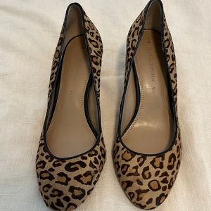 Banana Republic leopard heels size 8